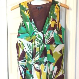 Pretty Anne Klein Top